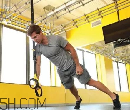 杠铃可以用什么代替,没有杠铃可以用什么代替