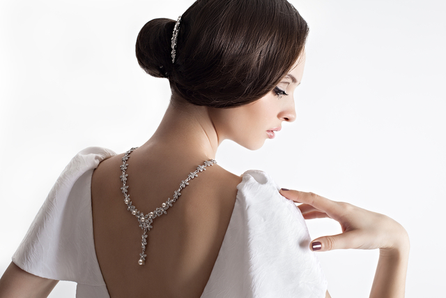 为什么要做背部保养,背部保养图片