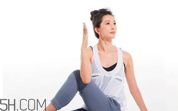 女生瑜伽动作,女性瑜伽体式