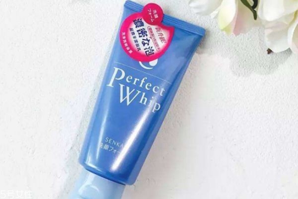 洗颜专科洗面奶是氨基酸还是皂基,洗面奶含皂基