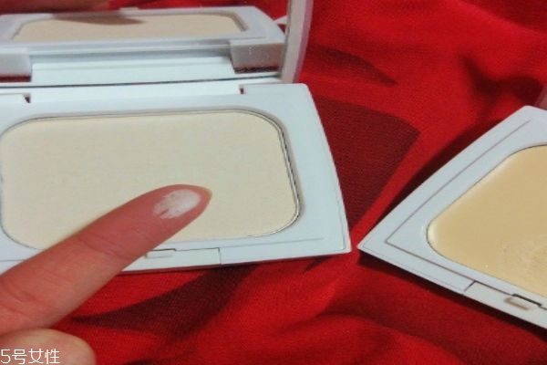 毛戈平高光膏好用吗,毛戈平高光膏专柜600多