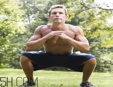 做深蹲有助于长高吗,深蹲跳有助于长高吗