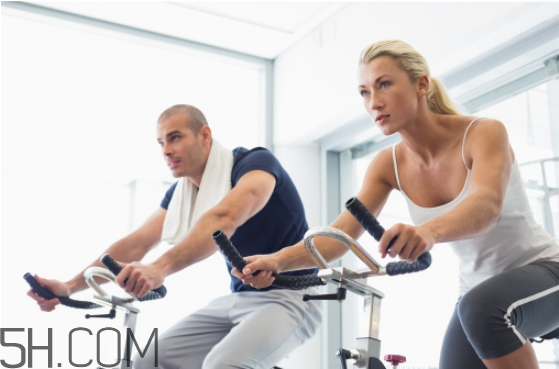 动感单车减肥是全身瘦吗,动感单车能瘦全身吗 动感单车减肥是全身瘦吗,动感单车能瘦全身吗