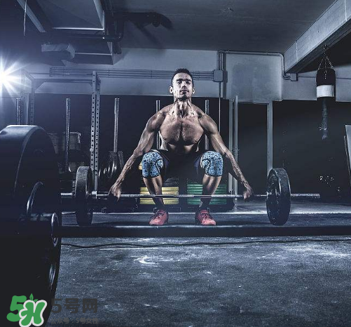 硬拉动作指导,硬拉动作讲解