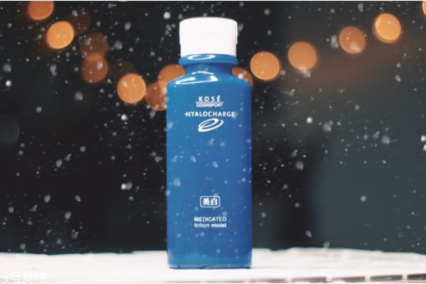 冬天用什么化妆水比较好,冬天适合用什么护肤水 冬天用什么化妆水比较好,冬天适合用什么护肤水