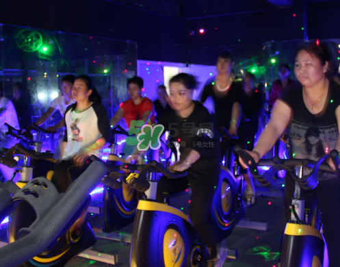 动感单车注意事项和技巧,动感单车注意事项和建议初学者