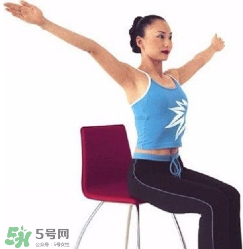 高低肩怎么矫正方法,高低肩怎么矫正锻炼图