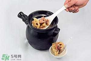 白莲须煲鸡蛋的做法及其功效和作用,白莲须煲鸡蛋的做法