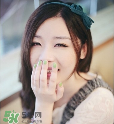 鼻子塌适合什么发型,适合塌鼻子的发型