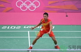 腰痛可以打羽毛球吗,腰痛能打羽毛球吗