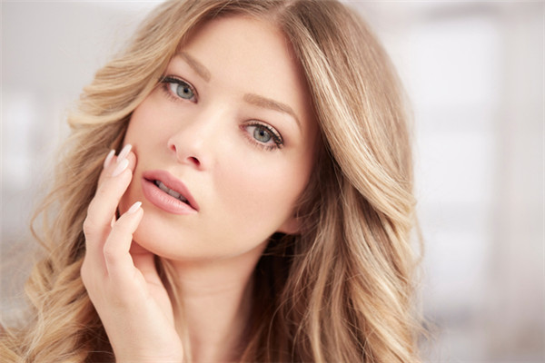 肌肤调理水是干嘛用的,如何保持皮肤水润