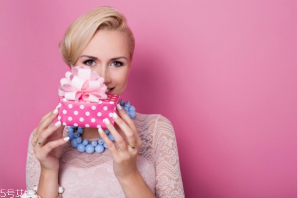 白醋洗脸一天洗几次效果最好,白醋洗脸多久一次最好 白醋洗脸一天洗几次效果最好,白醋洗脸多久一次最好