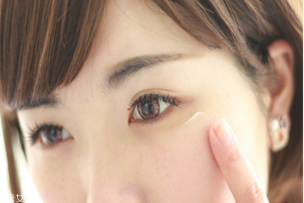 香缇卡钻石眼霜,香缇卡眼霜和lamer眼霜哪个好 香缇卡钻石眼霜,香缇卡眼霜和lamer眼霜哪个好