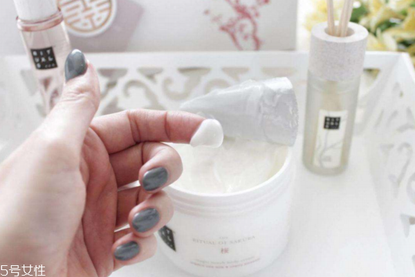 身体乳怎么用效果最好,身体乳的使用方法