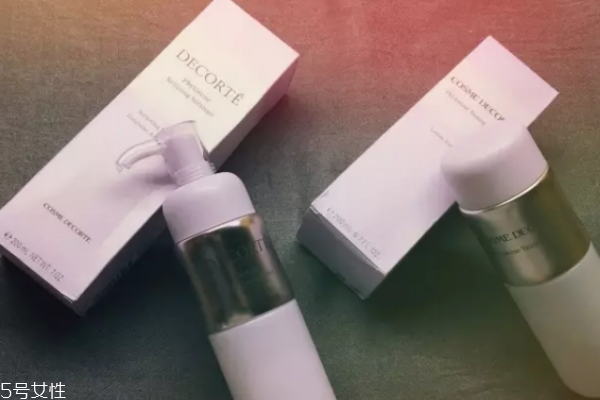 黛珂哪个系列适合18岁,黛珂哪个系列适合30岁以上 黛珂哪个系列适合18岁,黛珂哪个系列适合30岁以上