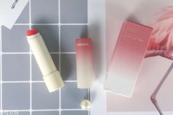 冬季润唇膏哪个牌子好,秋冬润唇膏推荐