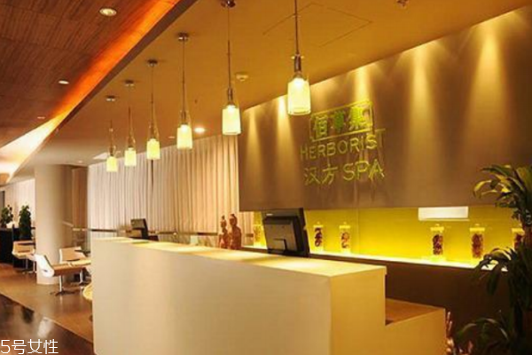 佰草集新七白淡斑效果,佰草集新七白美白系列