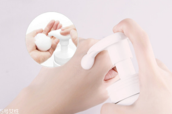 冬季用什么洗面奶,秋冬季适合用什么洗面奶