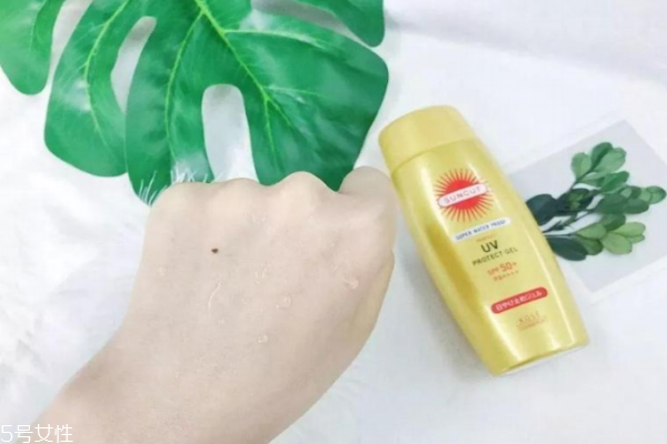 防晒霜多长时间成膜,防晒需要多久成膜再用化妆品