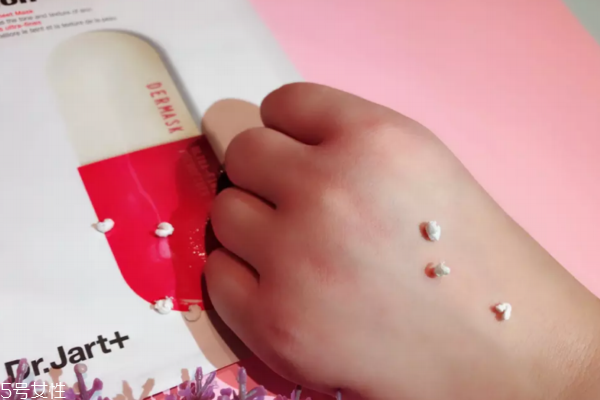 药丸面膜用完需要清洗吗,黑色药丸面膜敷完要不要洗