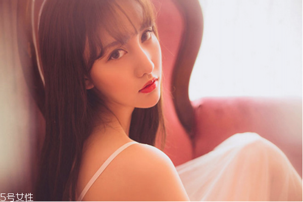 防晒喷雾能用多久,防晒喷雾多久喷一次效果才好