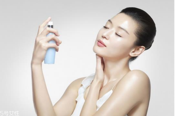 痘痘肌如何补水,痘痘肌用什么补水保湿效果好