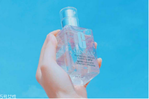 倩碧透明黄油用在哪个步骤,倩碧黄油的护肤步骤