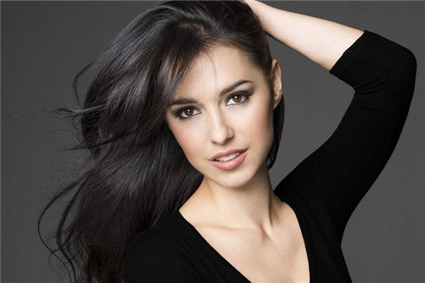 长年长痘痘的原因,长痘痘原因是什么