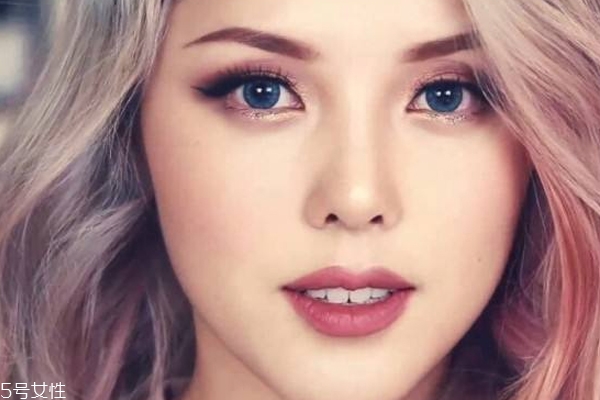 秋天如何保养皮肤,秋冬季节怎么护理皮肤