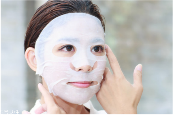 敷补水面膜脸上痒怎么回事,敷完面膜后脸痒是怎么回事