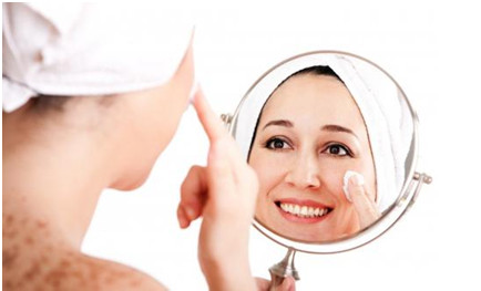 脸上为什么会有红血丝?,脸上起红血丝是什么原因 脸上为什么会有红血丝?,脸上起红血丝是什么原因