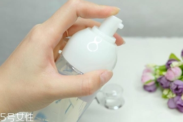 化妆品中保湿的成分包含哪些,保湿化妆品的功效成分