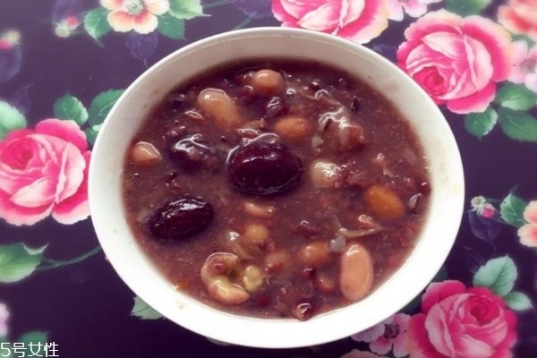 八宝粥是那八宝呢(八宝粥的八宝是哪八宝) 八宝粥是那八宝呢(八宝粥的八宝是哪八宝)