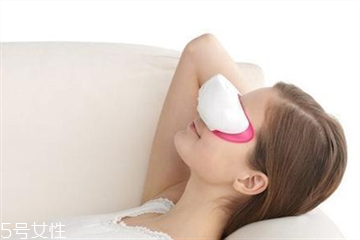 热毛巾敷眼睛要多热,热毛巾敷眼睛 温度多少