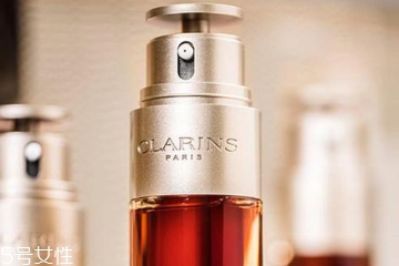 精华粘稠好还是不好,精华液是粘稠的好还是稀的好