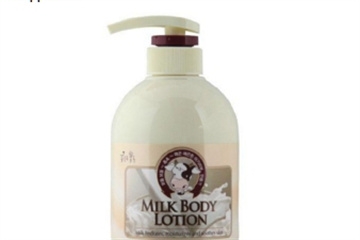 洗完澡要涂身体乳吗,身体乳洗完澡擦干再涂嘛