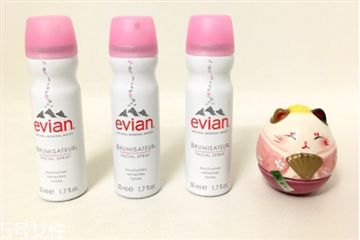 依云矿泉水和依云喷雾有什么区别,依云矿泉水喷雾和依云矿泉水一样吗