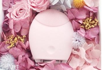 露娜洁面仪可以天天用吗,用露娜洗脸仪洗脸好处和坏处
