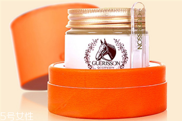 日本马油跟韩国马油哪个好,日本马油好还是韩国马油好