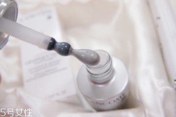 兰蔻小黑瓶肌底液适合什么年龄,兰蔻小黑瓶肌底液适合什么年龄段