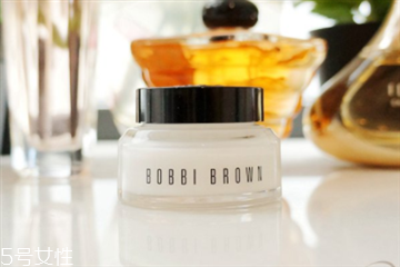 30岁用什么眼霜好 有黑眼圈细纹,30岁用什么眼霜比较好