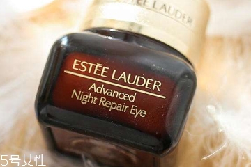 真性眼纹和假性眼纹,假性眼纹和真皱纹图片