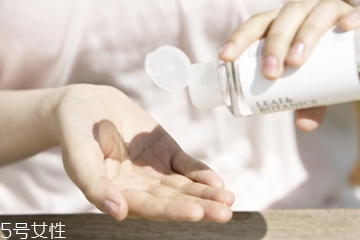 精华液什么成分最好,精华液什么成分比较好 精华液什么成分最好,精华液什么成分比较好