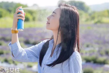 防晒喷雾是化妆之前用还是化妆之后用,防晒喷雾是妆前用还是妆后用 防晒喷雾是化妆之前用还是化妆之后用,防晒喷雾是妆前用还是妆后用