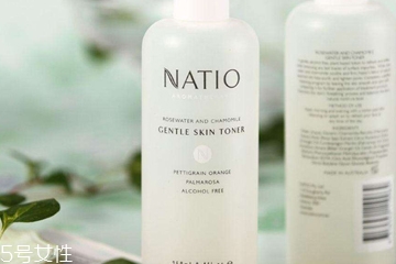 18岁用什么爽肤水比较好,45岁适合哪种爽肤水