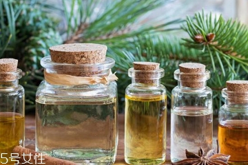 干性皮肤用什么精油比较好,皮肤干用什么精油