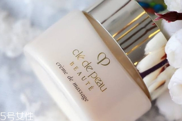 用了按摩膏还要用洗面奶吗,用过按摩膏后需要用洗面奶洗掉吗