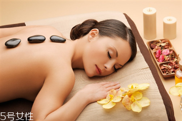 艾草精油香皂的功效和作用,精油香皂的功效和作用多少钱