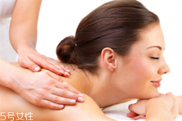 精油按摩要注意什么,自己在家用精油按摩该注意什么吗?