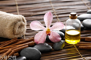 精油怎样用,精油怎么保存要放冰箱吗